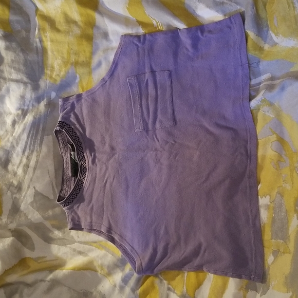 URBAN OUTFITTERS SLEEVELESS TOP - Picture 1 of 3